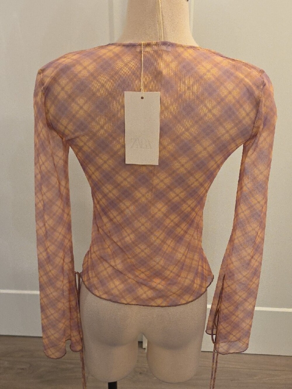 Zara women’s Lavender/Cream Plaid Tie-Front Bell-Sleeve boho top size S NWTS - Picture 5 of 9